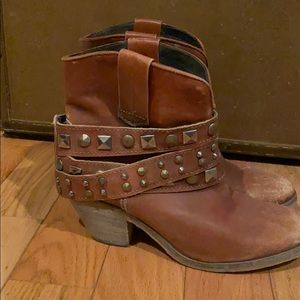 Women’s Boots